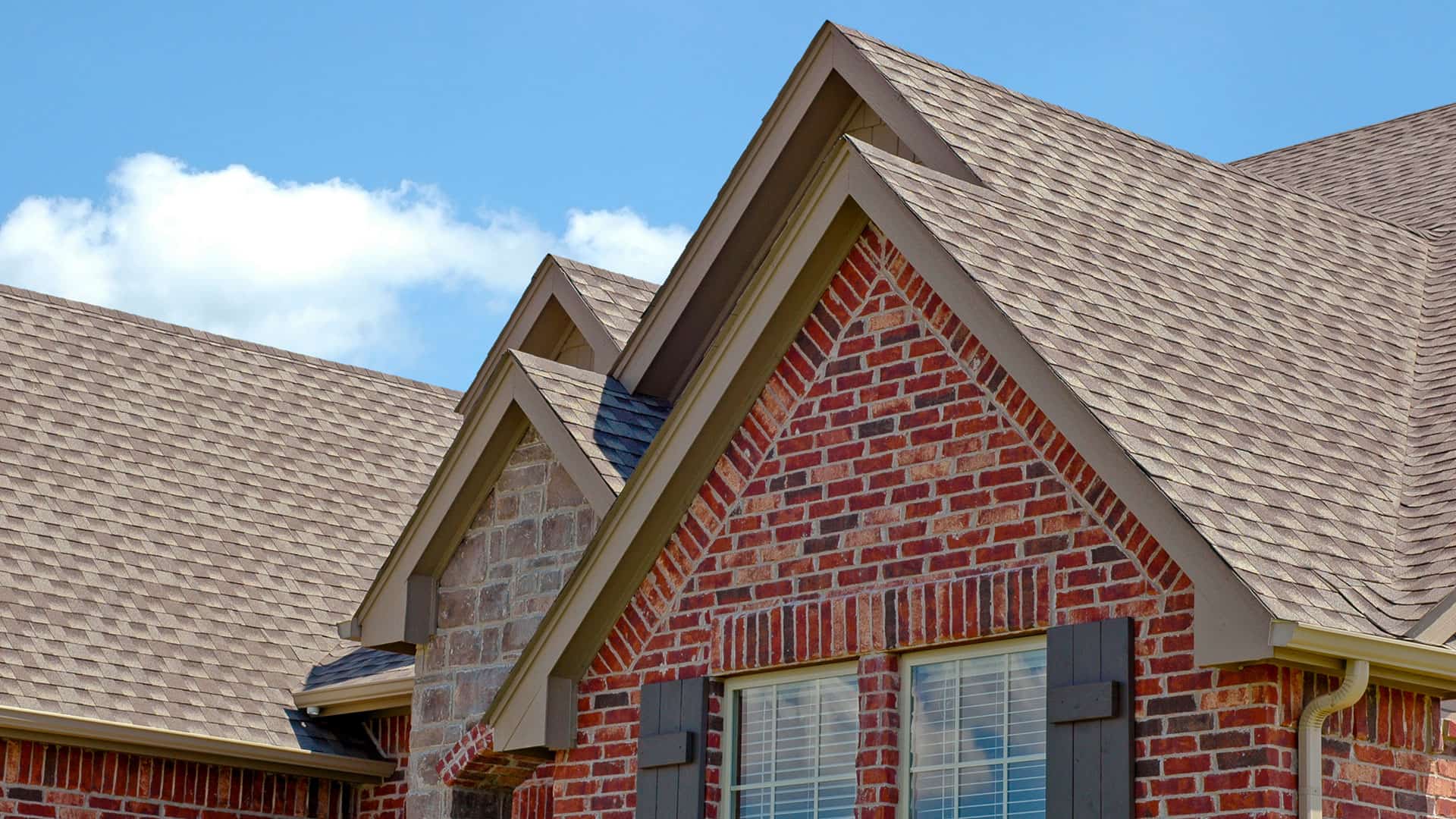 Asphalt Shingles Banner Image